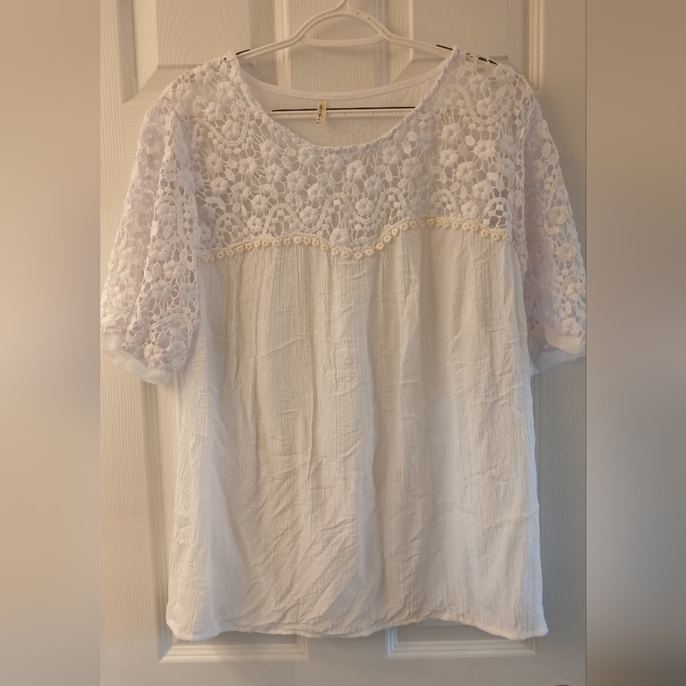 White Blouse by IRE – Size XXL